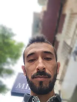weedmanhot28 Show in webcam