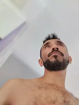 weedmanhot28 webcam show