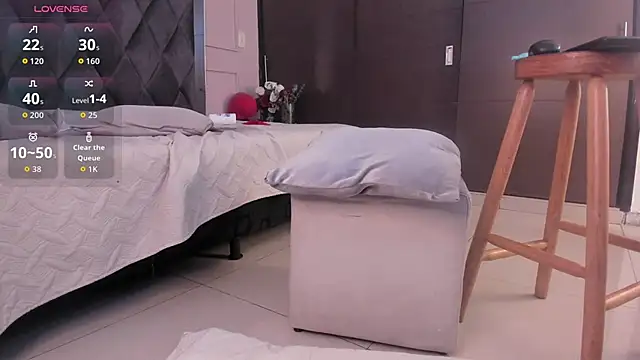 Lissy__Addams Adlı Modelin Canlı Sohbet Odası