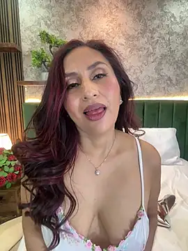 غرفة دردشة MonicaMoret المباشرة