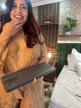 MonicaMoret Webcam-Show