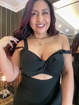MonicaMoret's Live XXX Chat