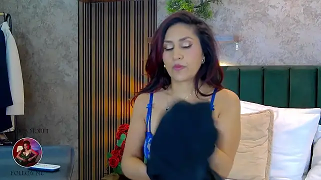 MonicaMoret Webcamshow