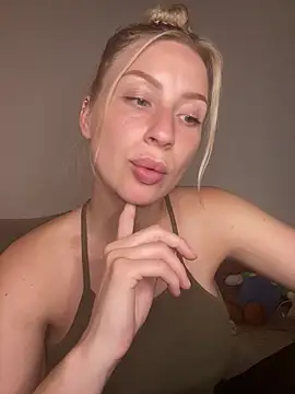 xxBELLExx Adlı Modelin Web Kamerası Şovu