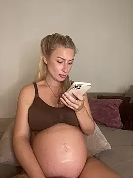 xxBELLExx webcam show