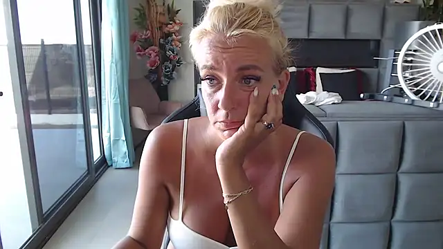 Wendysexyx Chat XXX in diretta