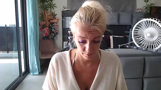 Wendysexyxn Live XXX chat