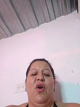 צ'אט XXX בשידור חי של Fulopp15
