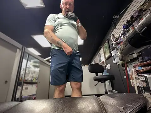 RawRyder8's Webcam Show