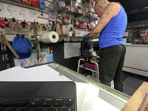 RawRyder8's Webcam Show