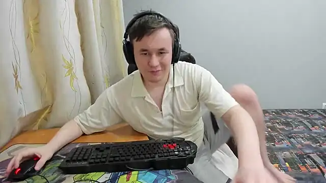 iliaskrislove Show in webcam