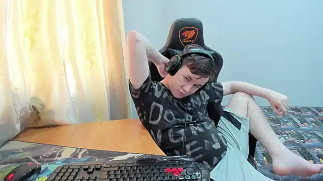 iliaskrislove 웹캠 쇼