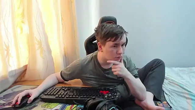 Вебкам-шоу iliaskrislove