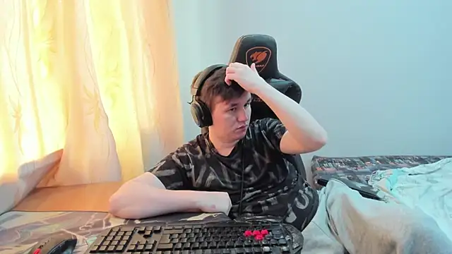 iliaskrislove Webcam Show
