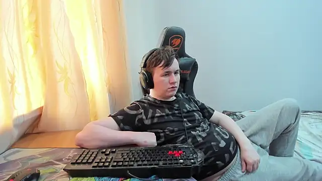 Вебкам-шоу iliaskrislove