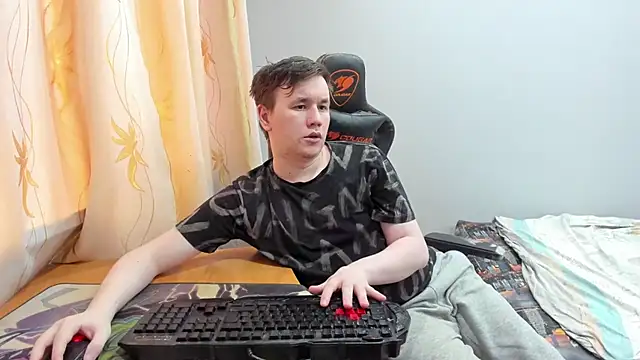 Show modela iliaskrislove na web-kameri