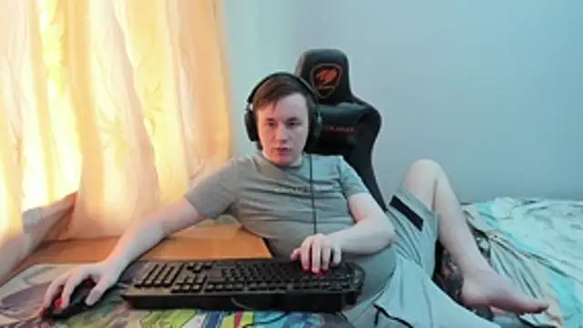 Show modela iliaskrislove na web-kameri