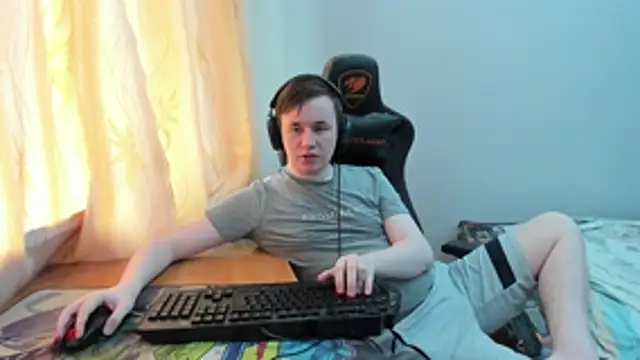 iliaskrislove Webcam Show