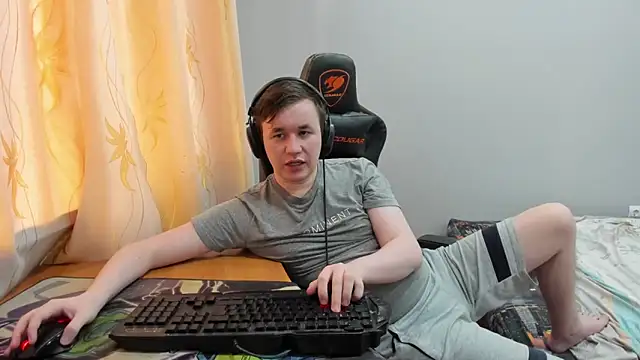 Вебкам-шоу iliaskrislove