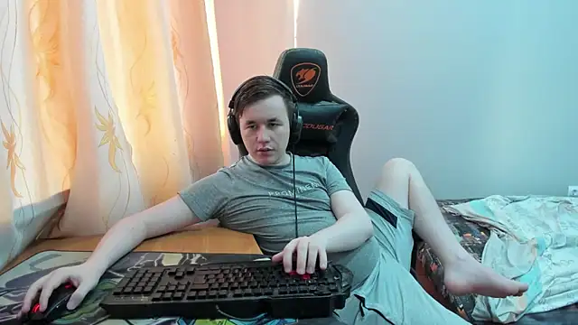 Show modela iliaskrislove na web-kameri