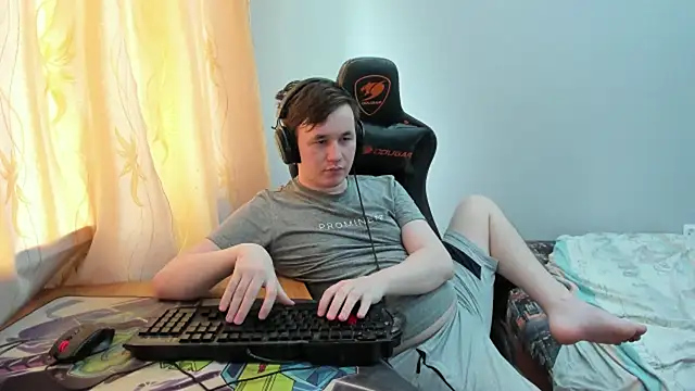 Show modela iliaskrislove na web-kameri