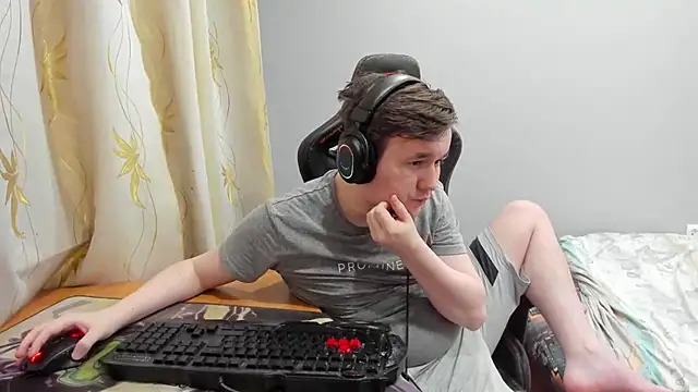 Вебкам-шоу iliaskrislove