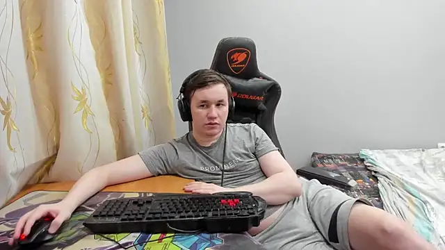 Show modela iliaskrislove na web-kameri