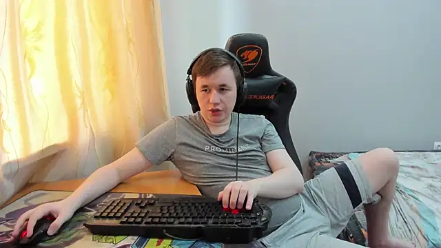 Show modela iliaskrislove na web-kameri