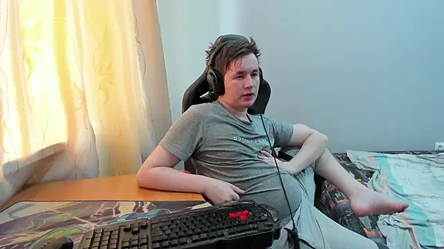 iliaskrislove's Live XXX Chat