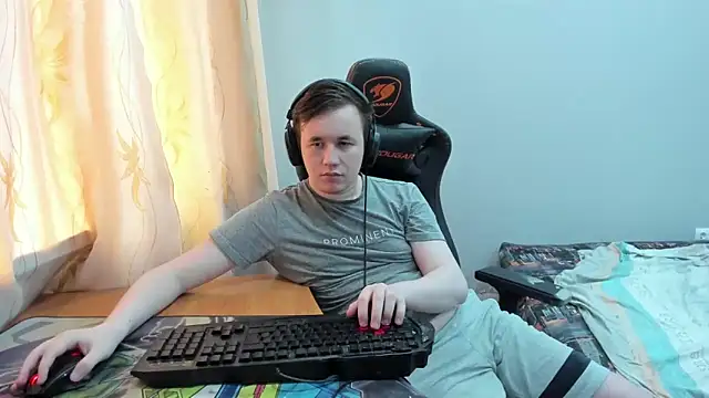Вебкам-шоу iliaskrislove
