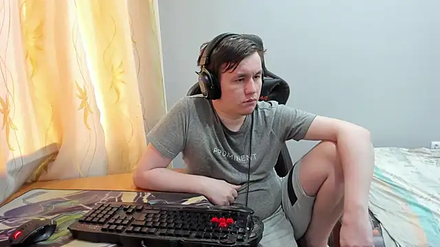 iliaskrislove's Webcam Show