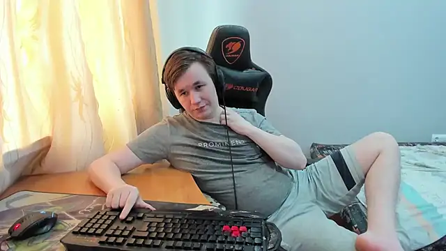 Вебкам-шоу iliaskrislove