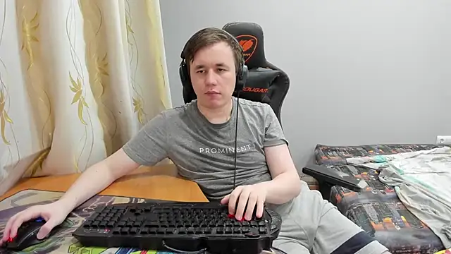Show modela iliaskrislove na web-kameri