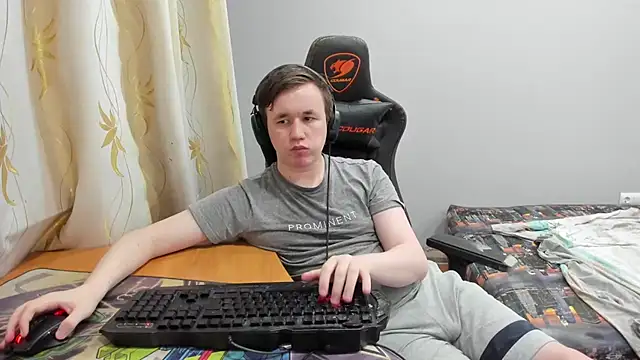 Show modela iliaskrislove na web-kameri