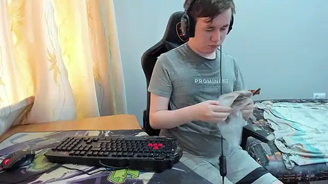 Вебкам-шоу iliaskrislove