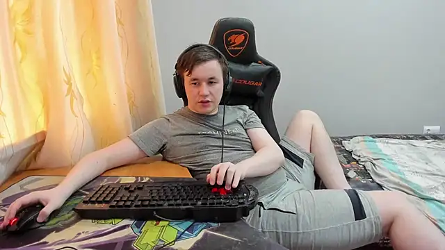 Вебкам-шоу iliaskrislove