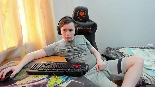 Show modela iliaskrislove na web-kameri