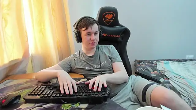 iliaskrislove Pertunjukan Webcam