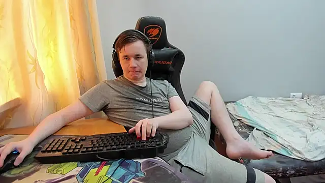 iliaskrislove 网络视讯表演