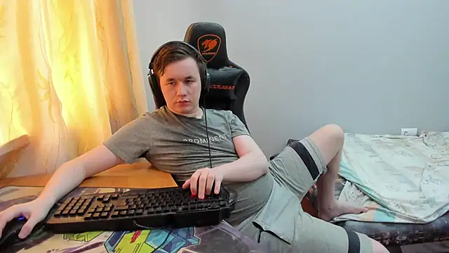 Вебкам-шоу iliaskrislove