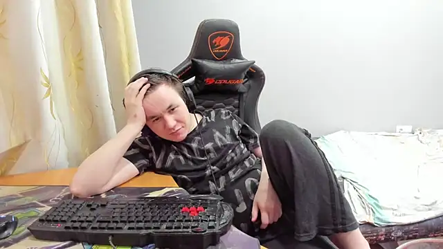 Webkamerová show iliaskrislove