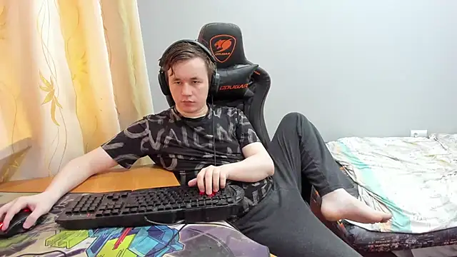 Вебкам-шоу iliaskrislove
