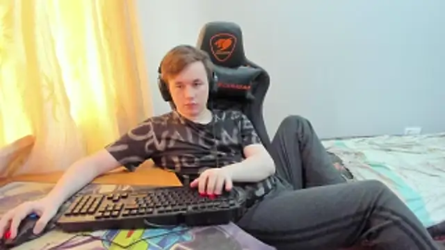 iliaskrislove Webcam show