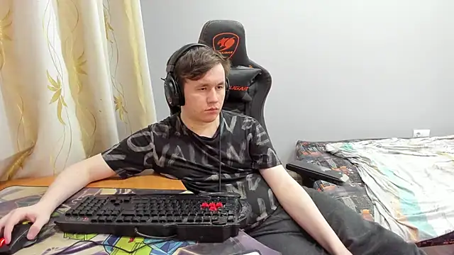 Вебкам-шоу iliaskrislove