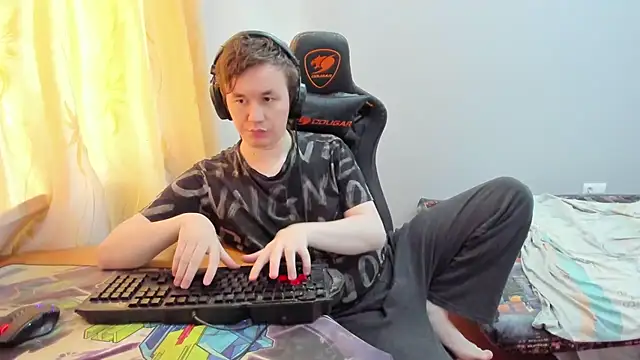 Вебкам-шоу iliaskrislove