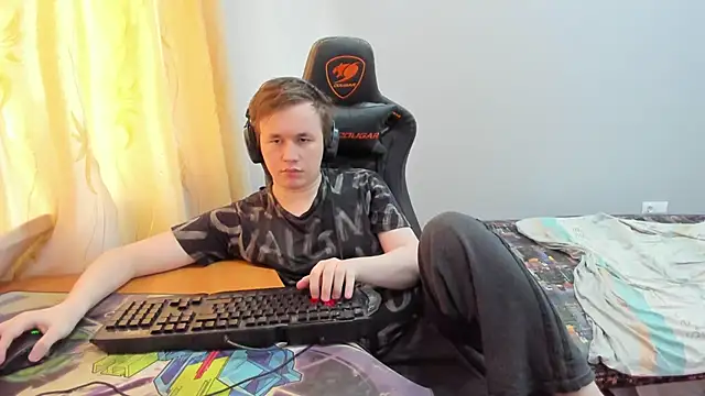 iliaskrislove Webcam show