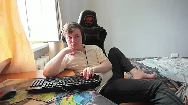 Вебкам-шоу iliaskrislove