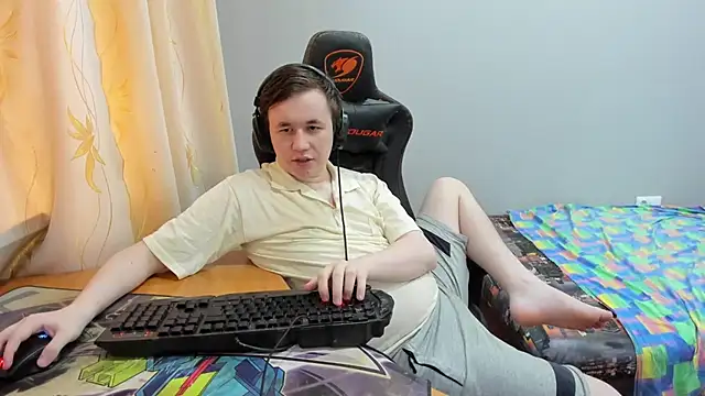 Show modela iliaskrislove na web-kameri
