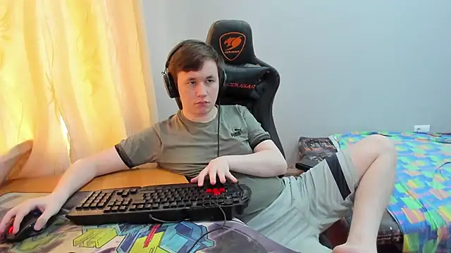 iliaskrislove's Webcam Show