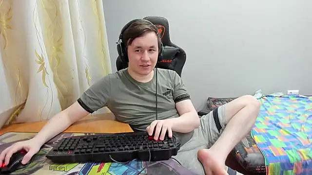 Show modela iliaskrislove na web-kameri
